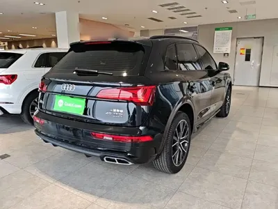Audi Q5L 2024, 6200 км, за 251100 CNY - фото 7