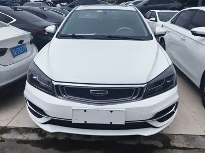 Geely Emgrand 2020, 51000 км, за 27799 CNY - фото 2