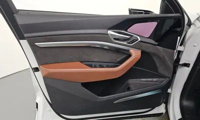 Audi e-tron 2021, 65216 км, за 49000000 KRW - фото 24