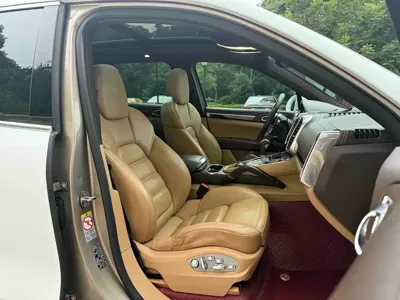 Porsche Cayenne 2015, 160000 км, за 144100 CNY - фото 13