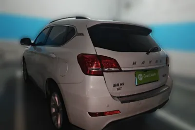 Haval H2 2017, 111900 км, за 33682.65 CNY