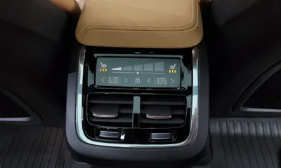 Volvo XC60 2022, 50595 км, за 40900000 KRW - фото 37