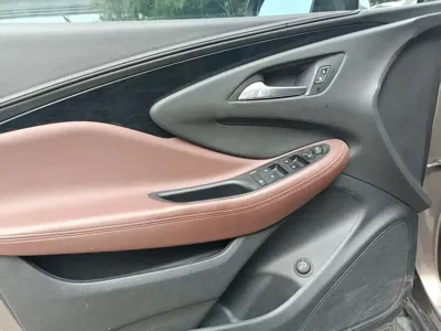 Buick Envision Plus 2018, 80000 км, за 45900 CNY