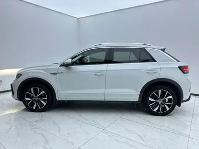 Volkswagen T-Roc 2024, 32200 км, за 78000 CNY