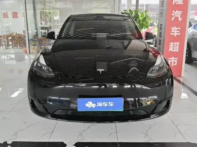 Tesla Model Y 2023, 38100 км, за 176000 CNY