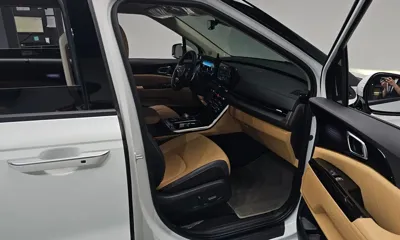 Kia Canival 2023, 22827 км, за 36500000 KRW - фото 26