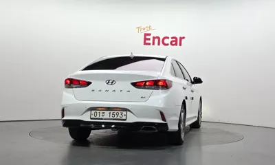 Hyundai Sonata 2019, 101552 км, за 11900000 KRW