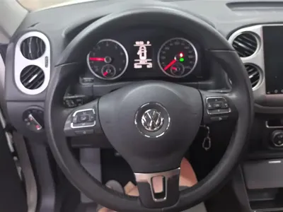 Volkswagen Tiguan 2017, 40900 км, за 53500 CNY - фото 15