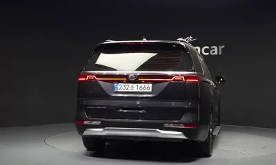 Kia Canival 2021, 71143 км, за 28900000 KRW