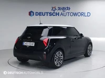 MINI Cooper 2025, 13942 км, за 29200000 KRW