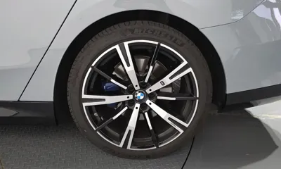 BMW 5-Series 2026, 8078 км, за 95800000 KRW - фото 21