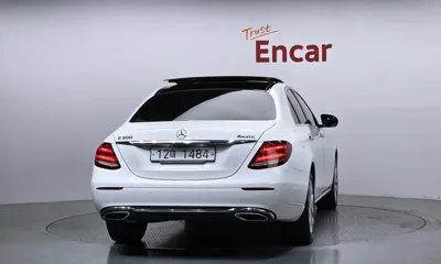 Mercedes-Benz E-Class 2019, 100665 км, за 25900000 KRW - фото 4