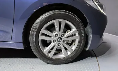 Hyundai Avante 2017, 164961 км, за 7500000 KRW - фото 5