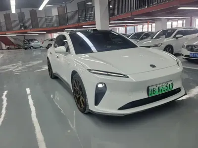 Nio ET5 2023, 47000 км, за 107899 CNY