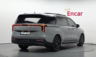 Kia Canival 2025, 5486 км, за 64000000 KRW