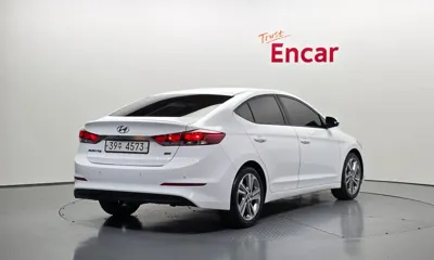 Hyundai Avante 2017, 138143 км, за 8300000 KRW - фото 2