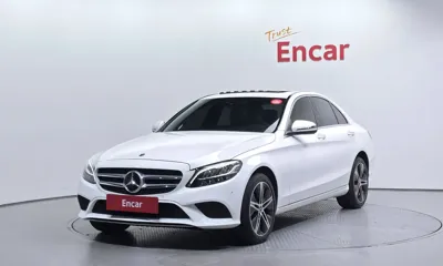 Mercedes-Benz C-Class · 2020 год