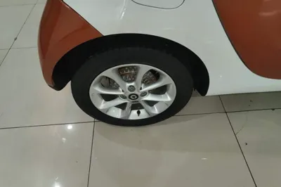 Smart Fortwo 2018, 64000 км, за 61997.48 CNY - фото 11
