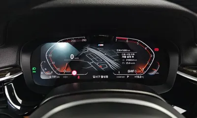 BMW 5-Series 2022, 41699 км, за 33000000 KRW - фото 8