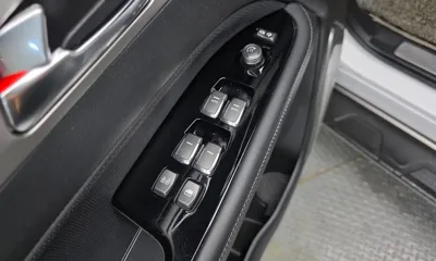 KG_Mobility_Ssangyong Rexton 2018, 146019 км, за 14500000 KRW - фото 11