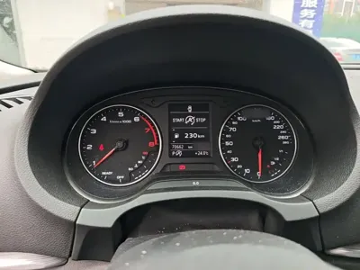 Audi A3 2016, 70700 км, за 47300 CNY