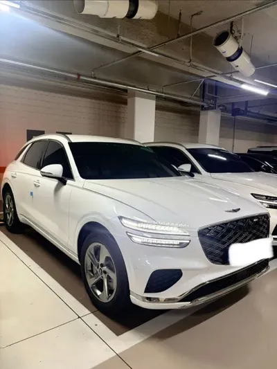 Genesis GV70 2025, 3568 км, за 46880000 KRW