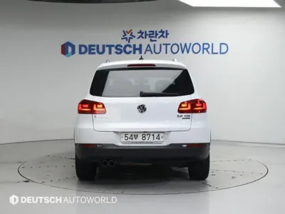 Volkswagen Tiguan 2015, 74440 км, за 9900000 KRW
