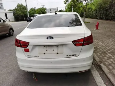 Ford Escort 2018, 103699 км, за 20800 CNY
