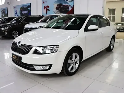Skoda Octavia 2015, 132000 км, за 39800 CNY - фото 1