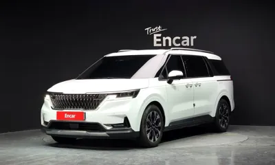 Kia Canival · 2023 год