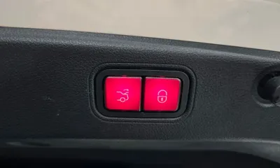 Mercedes-Benz CLS-Class 2019, 77593 км, за 34700000 KRW - фото 16