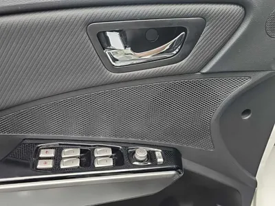 KG_Mobility_Ssangyong TIBOLI 2017, 112580 км, за 6990000 KRW - фото 17