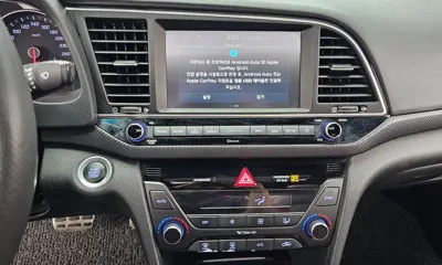 Hyundai Avante 2018, 125172 км, за 10900000 KRW - фото 14