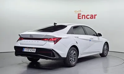 Hyundai Avante 2024, 29981 км, за 21500000 KRW - фото 2