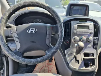 Hyundai Starex 2015, 144413 км, за 9800000 KRW - фото 12