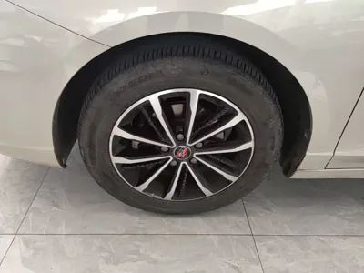 Roewe i5 2021, 68900 км, за 32100 CNY - фото 23