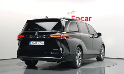 Toyota Sienna 2025, 55786 км, за 54500000 KRW