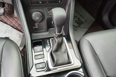 Jeep Grand Commander 2018, 121199 км, за 78714.43 CNY - фото 16