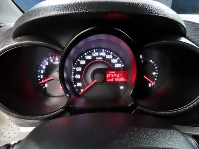 Kia Ray 2013, 219578 км, за 3500000 KRW - фото 8