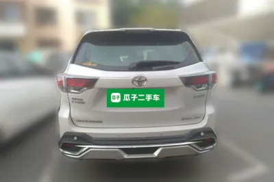 Toyota Highlander 2017, 79800 км, за 103005.74 CNY - фото 5