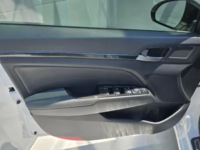 Hyundai Avante 2016, 165132 км, за 8200000 KRW - фото 7