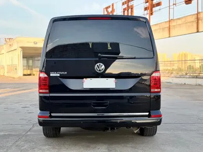 Volkswagen Multivan 2017, 90000 км, за 98800 CNY - фото 6