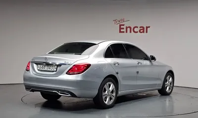 Mercedes-Benz C-Class 2016, 132198 км, за 12000000 KRW