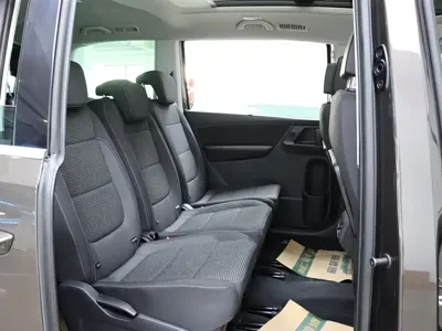 Volkswagen Sharan 2018, 66900 км, за 84500 CNY - фото 16