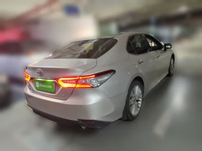 Toyota Camry 2018, 88000 км, за 91901.33 CNY - фото 4