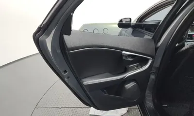 Volvo V40 2018, 106925 км, за 10500000 KRW - фото 25
