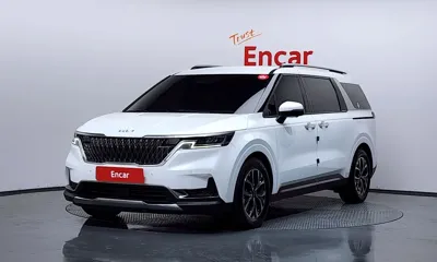 Kia Canival · 2023 год