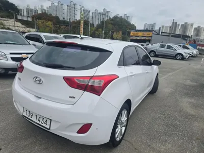 Hyundai i30 2014, 112223 км, за 5500000 KRW