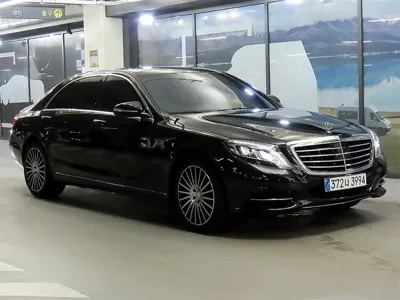 Mercedes-Benz S-Class · 2017 год