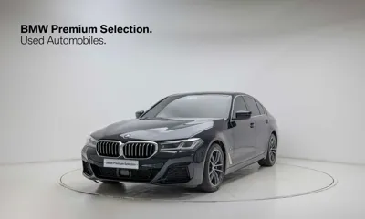 BMW 5-Series · 2022 год